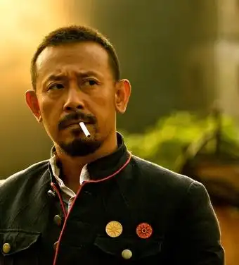 明星吸烟照,周润发吸烟霸气,周星驰吸烟沧桑,最后一位无人能及