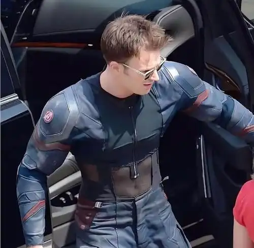 "美国队长"意外泄露私密照