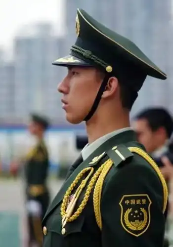 军训讲堂—军人着装知多少