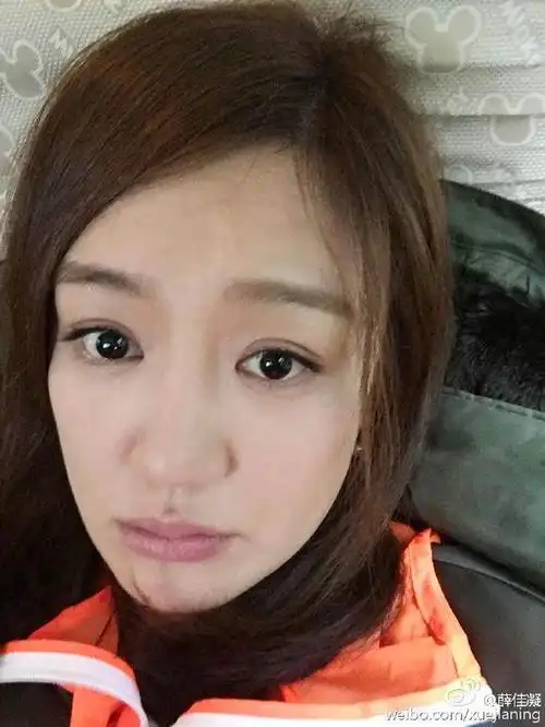37岁"哈妹"薛佳凝近照曝光 笑眼弯弯显年轻