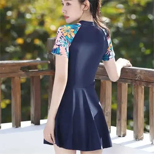 佑游泳衣女款新款连体女士成人泳装微胖女孩遮肉大码游泳衣