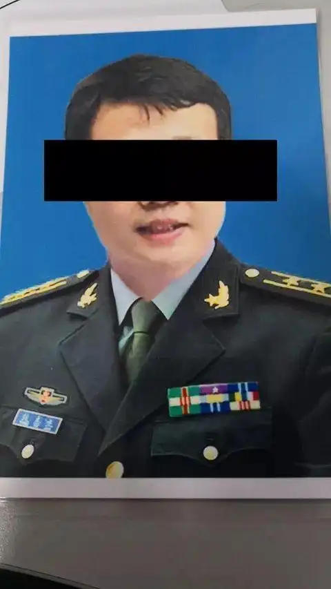 恋爱中人的智商为零?上海7位女知青爱上"军官",被骗87万