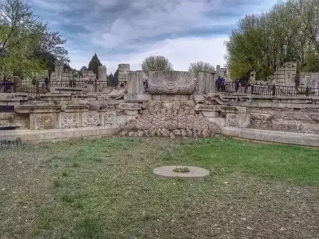 圆明园究竟有多美?被烧毁前照片曝光,轰动世界!