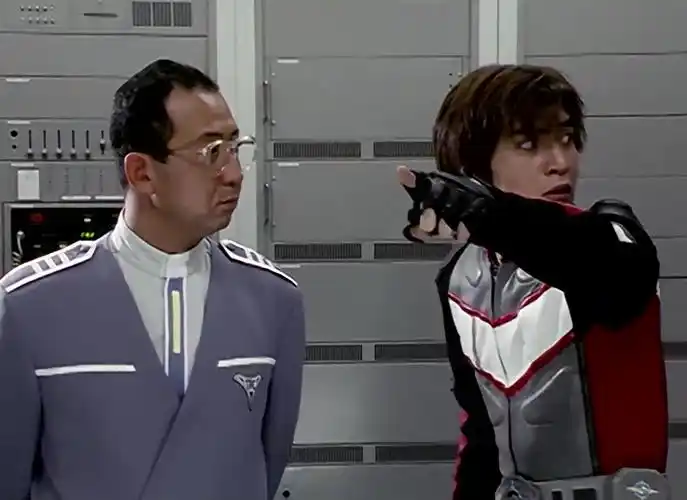 前胜利队再次回归,宗方和新城变成了海盗