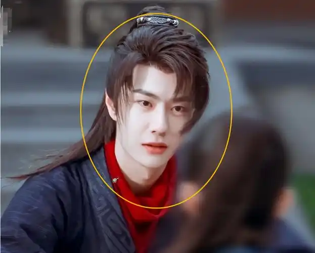 当红男演员红衣造型:龚俊肖战帅得各不相同,王一博是认真的吗?