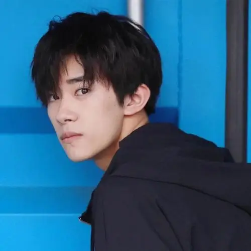 头像明星系列之易烊千玺