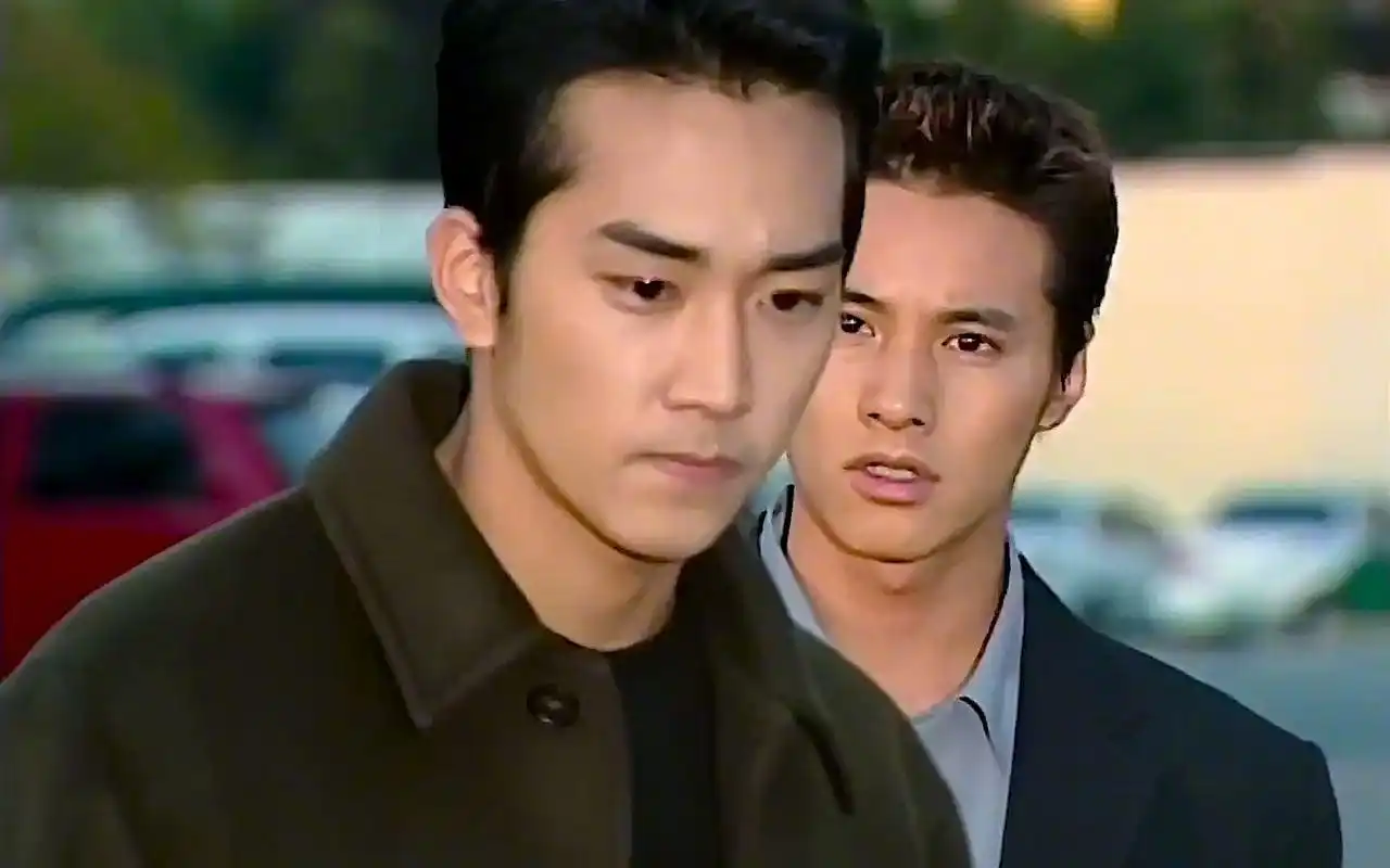 《蓝色生死恋》:宠她多年的养父抛弃恩熙有多清醒,她永远不懂