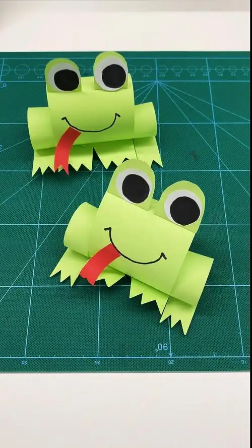 创意手工diy#一张a4纸就可以做两只小青蛙哦