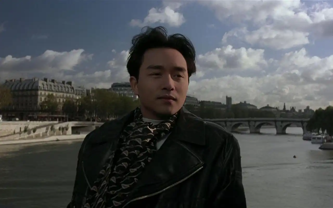 张国荣:华语娱乐的传奇巨星,其影响力和市场价值超越时空 张国荣,这位