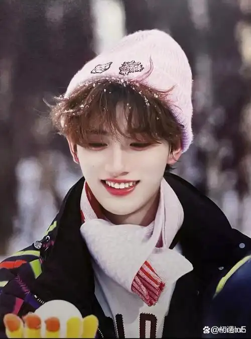 丁程鑫神图,快来炸评论区