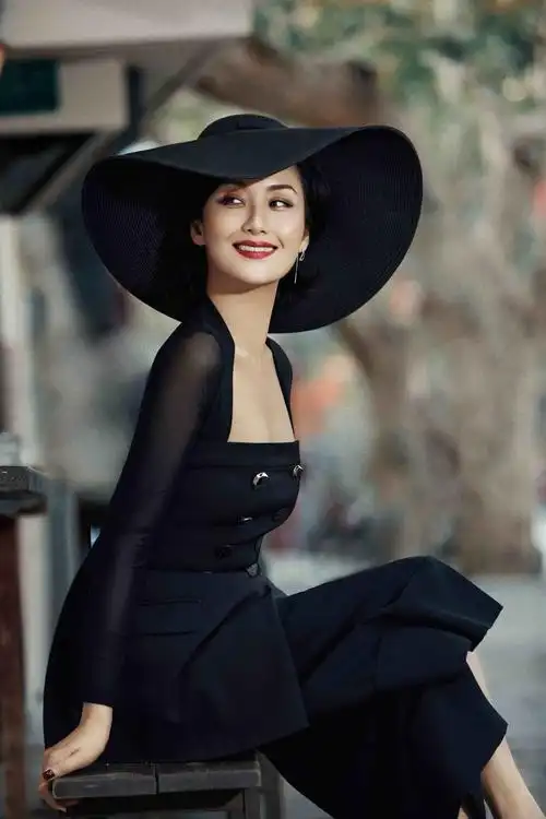 演员李颖(演员李颖结婚了吗)