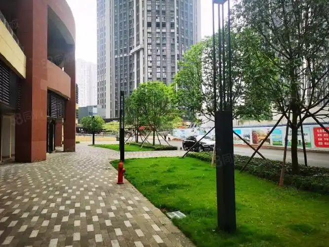 天誉城地铁4号线公寓急租1200租金可月付天誉城随