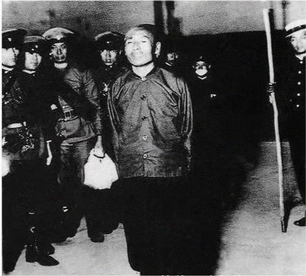 最美笑容4位英雄刑场上面对镜头坦然而笑最年轻的仅24岁