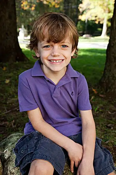 男孩图片_图片大全