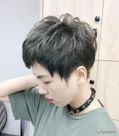 短卷发造型有哪几种,今年流行减龄短发烫发型30款 - 网络编辑之家