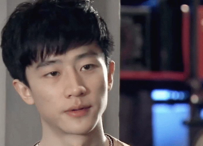 突然get到了黄轩的帅早期的他真的又奶又欲