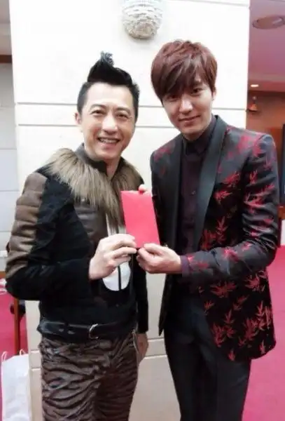 庾澄庆整成李敏镐 网友吐槽:好神速好瞎