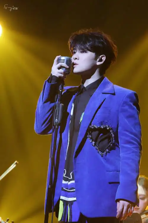 尤长靖超话#毕业之前来看演唱会#"啊啊啊啊啊啊啊啊啊"没有文案这就是