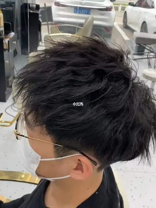 摩根烫男生发型纹理烫蓬松烫