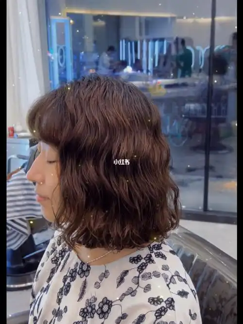 夏季发色  #木马烫  #短发  #今日发型  好看的发型不会千篇一律