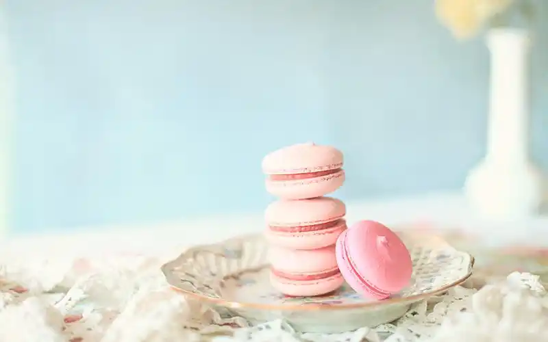 诱人糖果唯美浅色壁纸大图