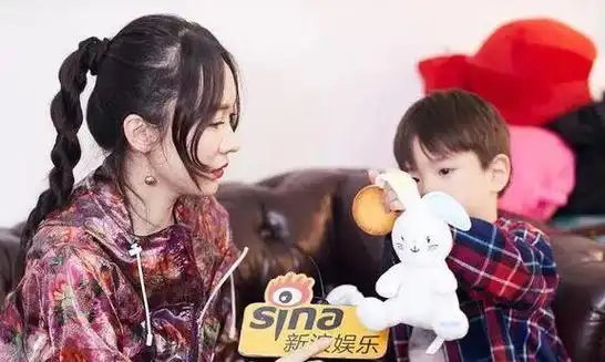 这一次42岁的霍思燕又给娱乐圈好好得上了一课