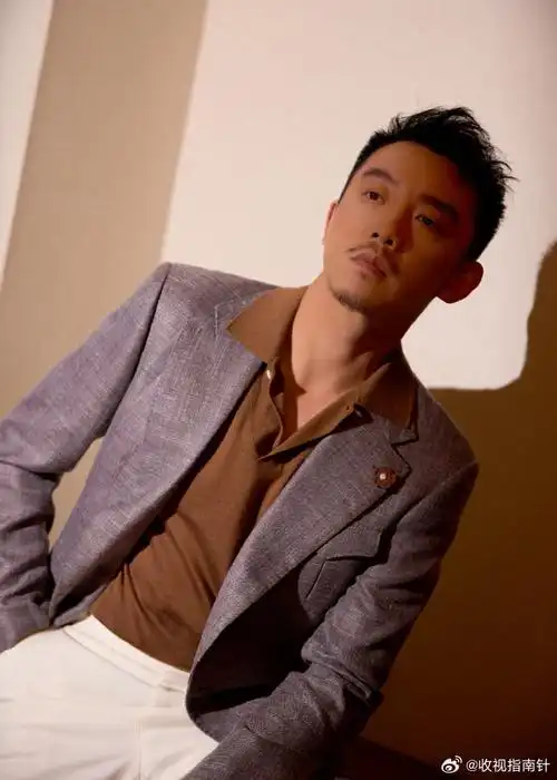 郑恺前任4看似不靠谱其实最靠谱##郑恺前任4人形暖脚宝