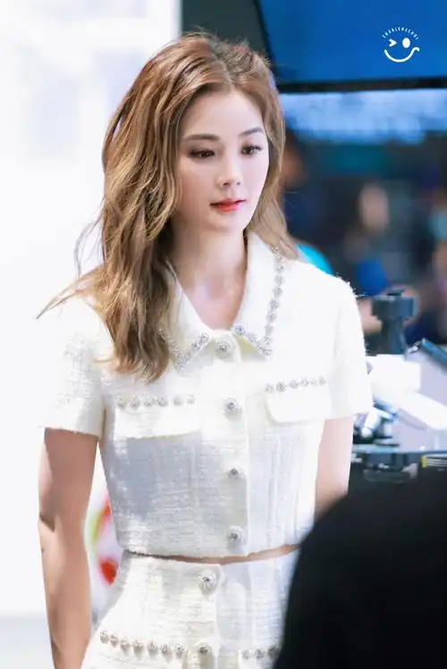 阿sa蔡卓妍##蔡卓妍电影金手指