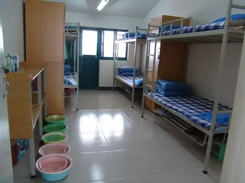 校园风貌-学生宿舍-郑州市第十一中学