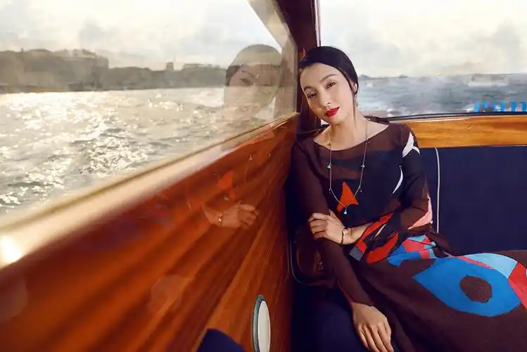 陶虹优雅迷人写真图片,明星,气质,高清,优雅,美女明星,陶虹