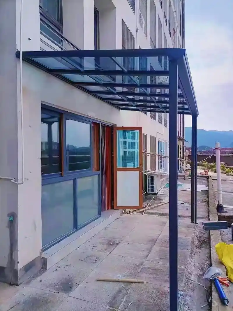 醒图 铝合金雨棚  l型露台棚太像玻璃阳光房了  比阳光房 - 抖音
