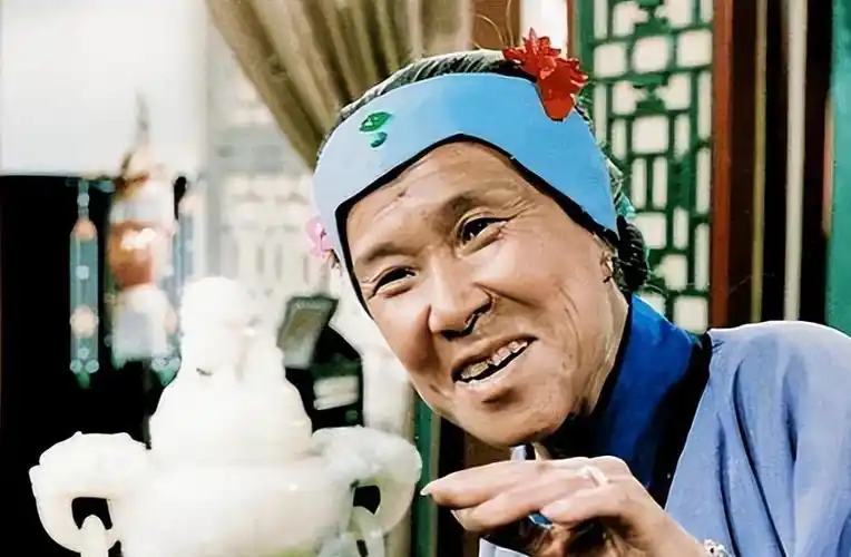 回顾老戏骨沙玉华不追求名利低调嫁圈外丈夫晚年生活幸福美满