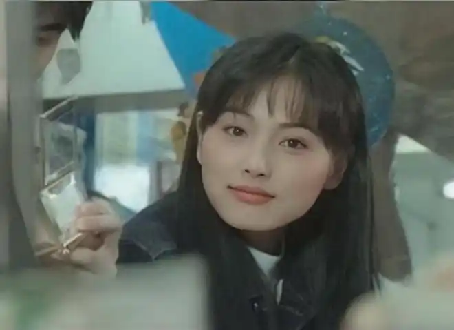 张延▲张延曾在《笑看风云》中饰演张小莲年轻时的张延有《粉红女郎》