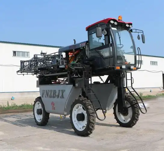 丰诺2019年新款四驱玉米打药机 热销中