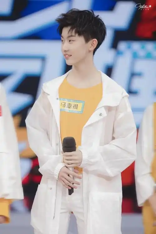 马嘉祺快乐大本营回顾期待第三次快乐大本营