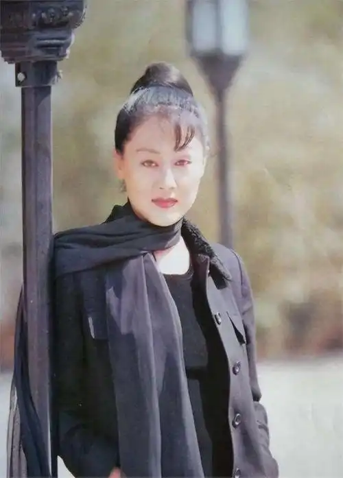 可怜的王姬:儿子智力缺陷,女儿不婚又遭朋友骗光积蓄,现怎样了