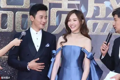 罗晋唐嫣两人相处互动好甜-搜狐大视野-搜狐新闻