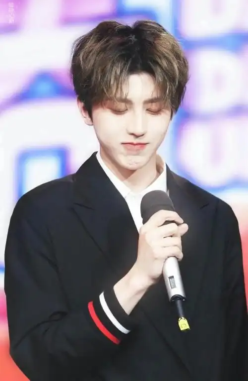 蔡徐坤的综艺女神