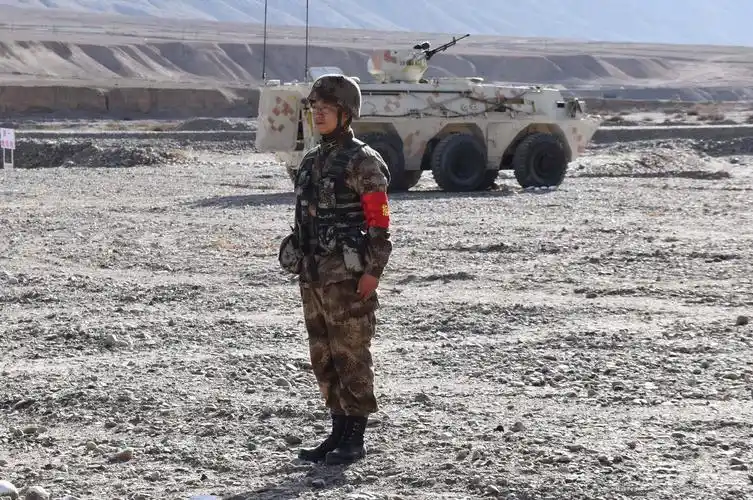 "卫国戍边英雄"陈红军:新时代军人的杰出代表