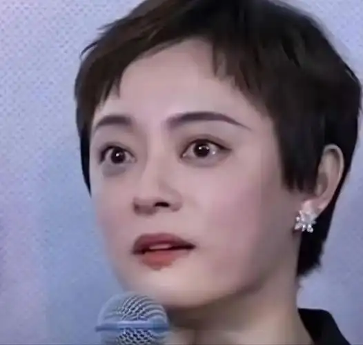 41岁孙俪断崖式衰老引争议面相都变了养生人设翻车