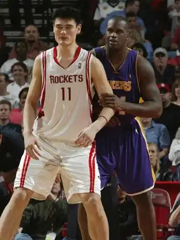 姚明对位奥尼尔真的是55开对比18次交手数据你就有答案