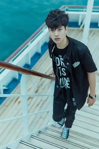 专访林子闳丨终极三国中的美国队长生活中的牧流冰