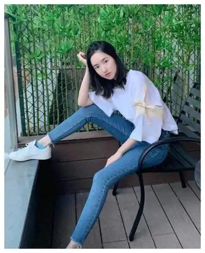 王玉雯终于对刘海下手了原以为很普通结果美到不可方物