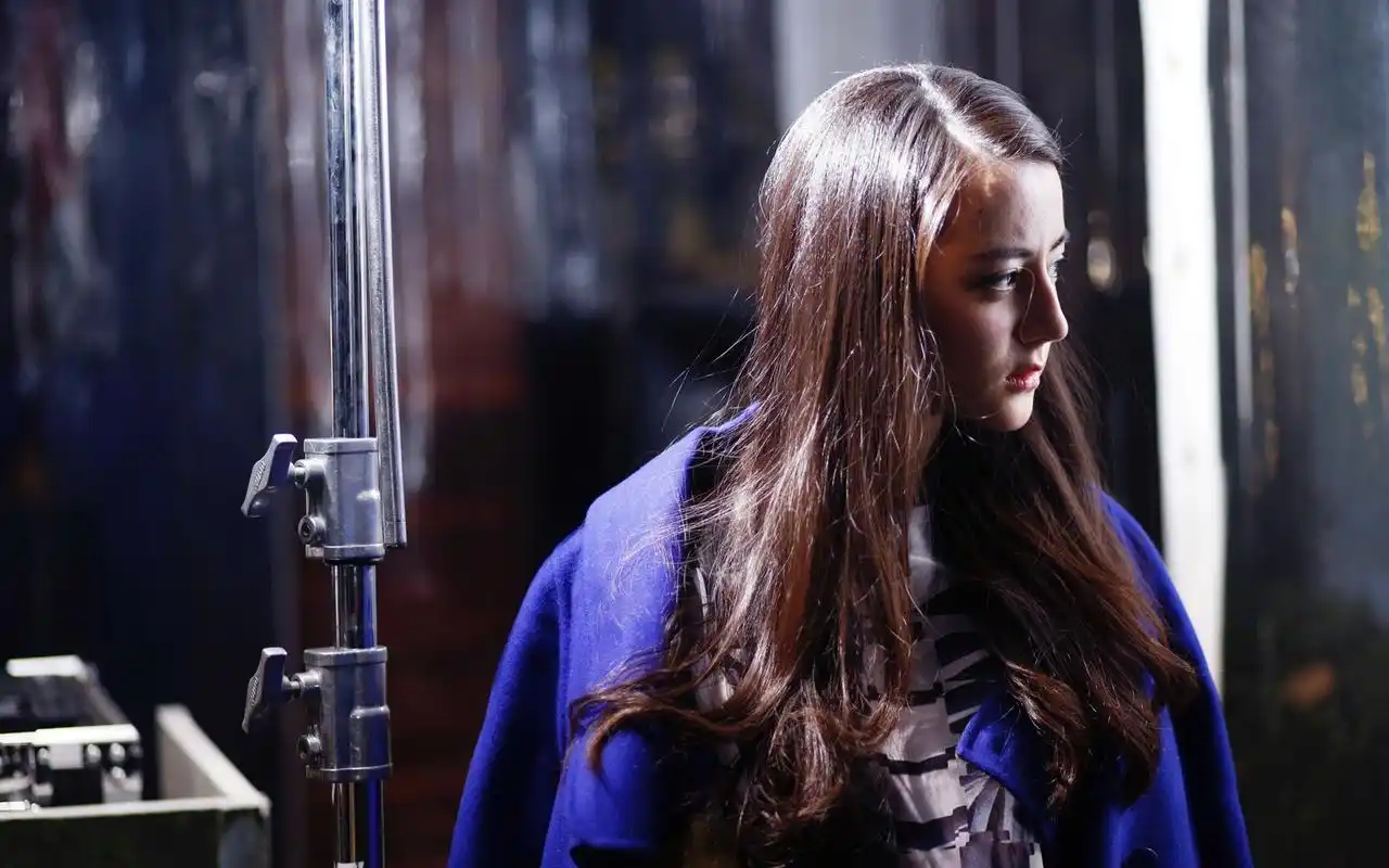 精选克拉恋人女二迪丽热巴剧照桌面壁纸图片下载