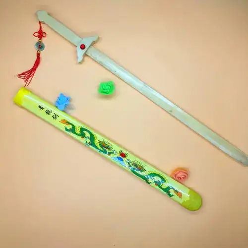 儿童竹制青龙剑仿真刀剑木制兵器竹木刀青龙剑地摊交流会仿真竹剑