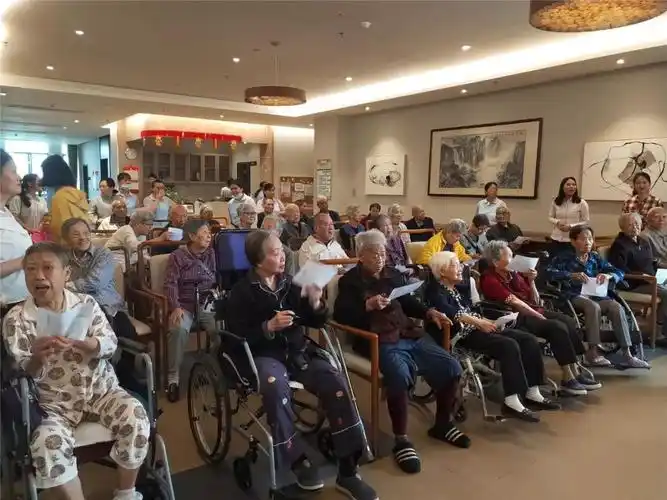 五星级养老院告诉你如何护理老人养老重在照顾重在护理