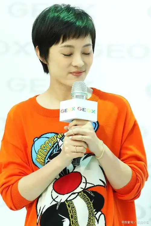 主要是因为"他曾经故意在当时怀着孕的孙俪面前抽烟,而且事后还洋洋