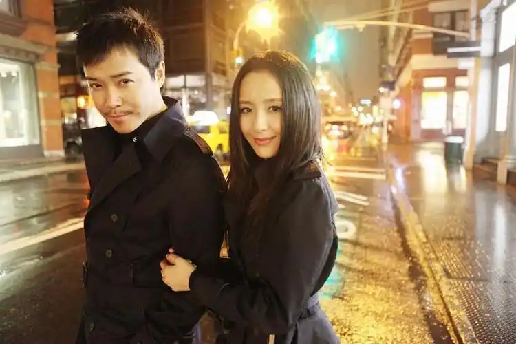 陈思诚佟丽娅被我用别人的烟头烫出一个疤现在还留着挺有意思的