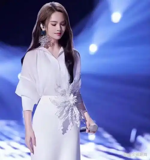 杨丞琳:掉粉几十万又怎样,中国只有一个!她是真的刚