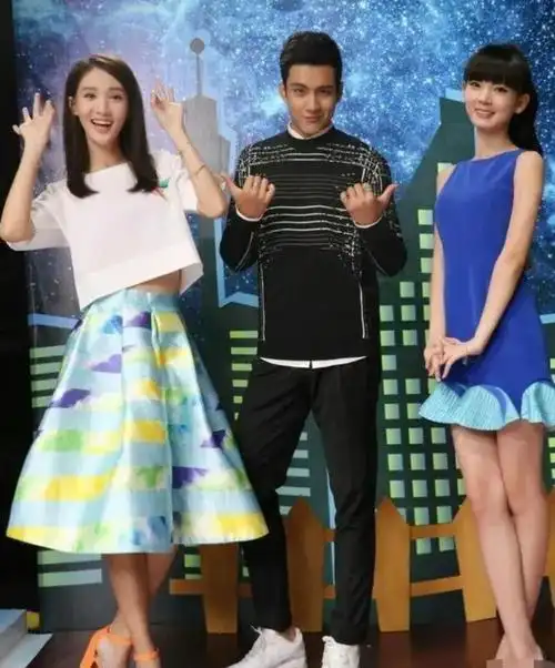 脸与身高不配的6位女星看脸1米5看腿1米7长相太压个子了